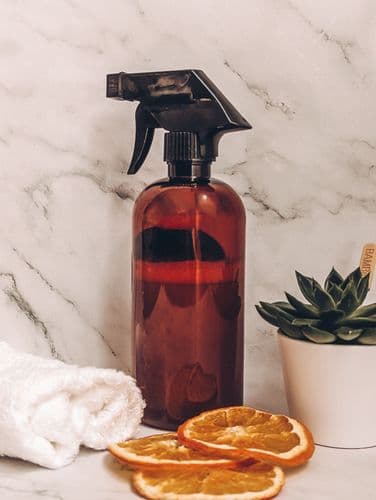 Bouteille nettoyante 